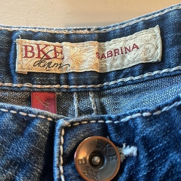 BKE Sabrina capris size 25 stretch EUC - Picture 9 of 11